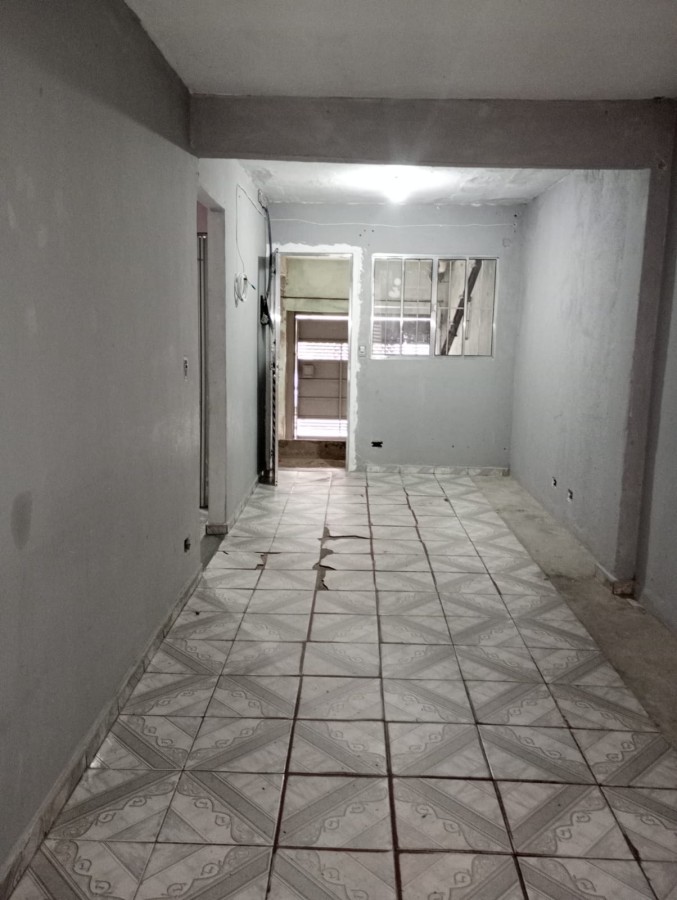 Casa à venda com 4 quartos, 2 banheiros e 1 vaga no ITAIM PAULISTA, São Paulo (SP) — foto 2 de 14
