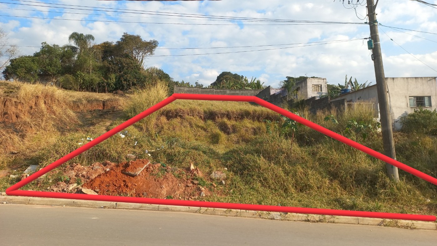Terreno à venda com 816m² de terreno no Boa vista Paulista, Suzano — foto principal